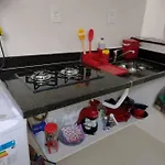 Studio Em Copacabana 300 M Da Praia